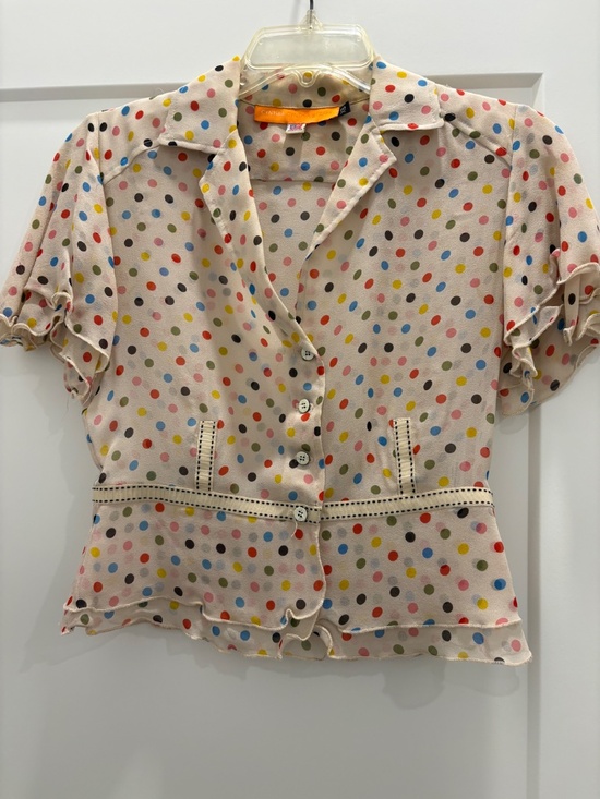 CYNTHIA STEFFE Tops - CYNTHIA STEFFE Silk Button Polka Dot Short Sleeve Blouse; Size: XS